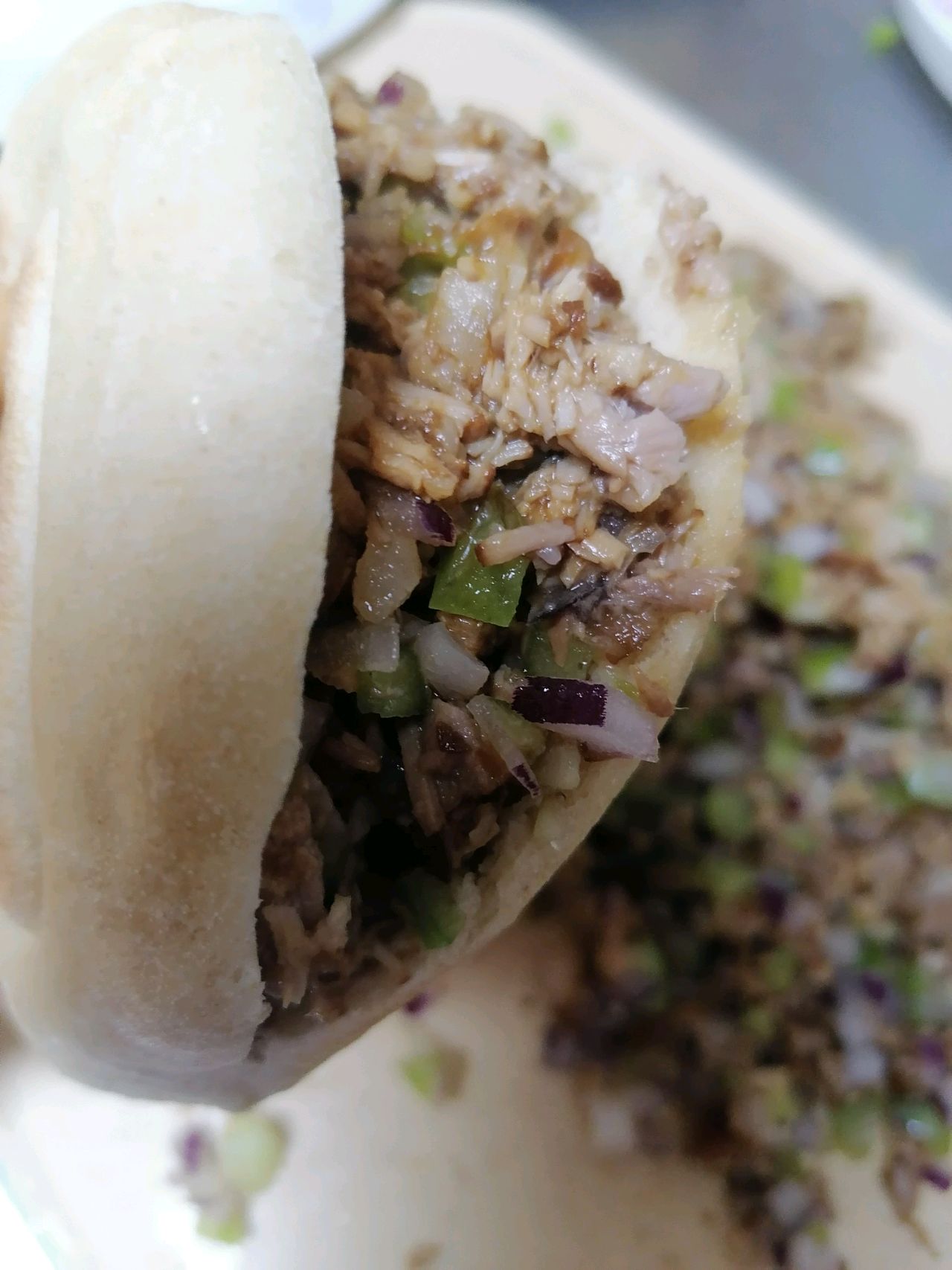 做个馍夹肉吃